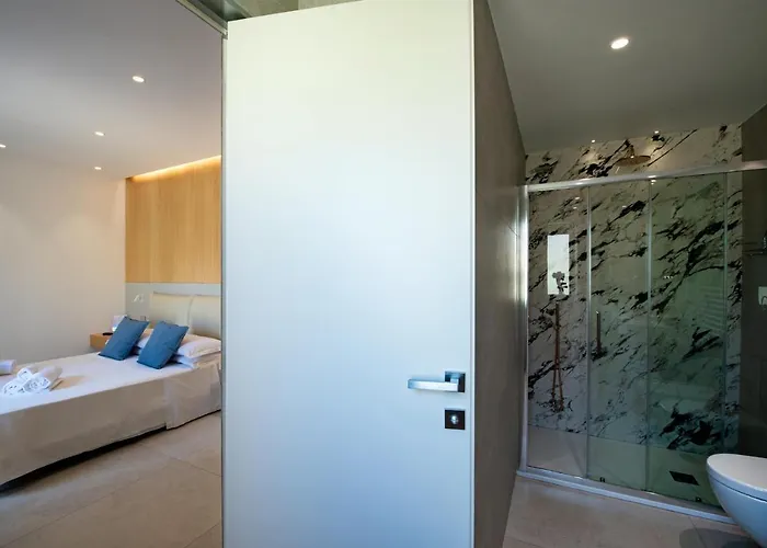 Maison Manfredi Affittacamere 4*